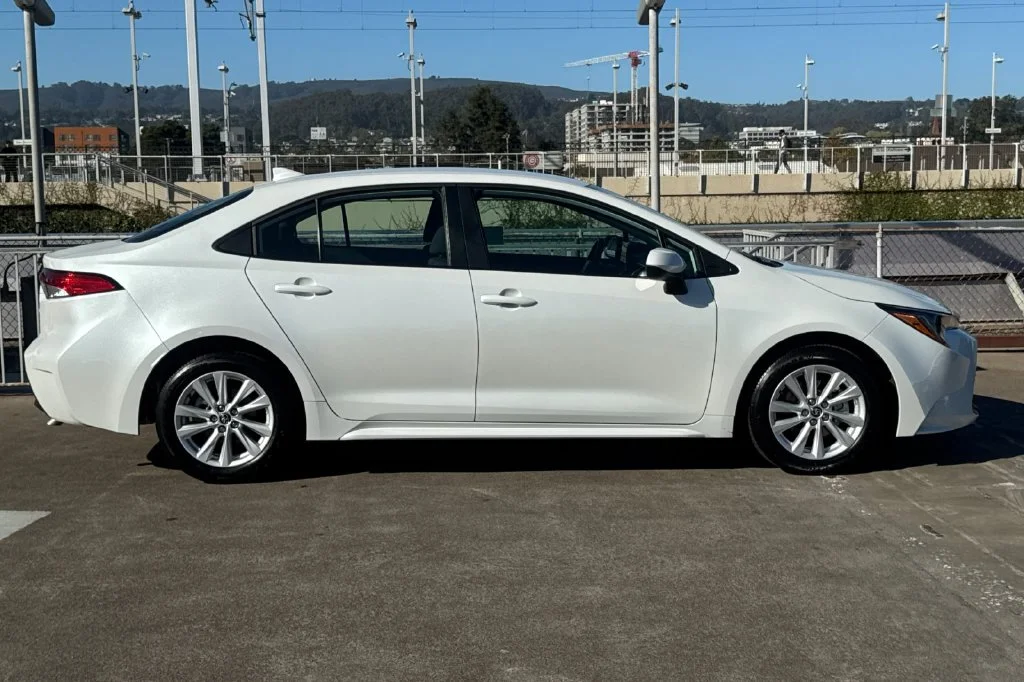 Used 2026 Beige Toyota LE image 3
