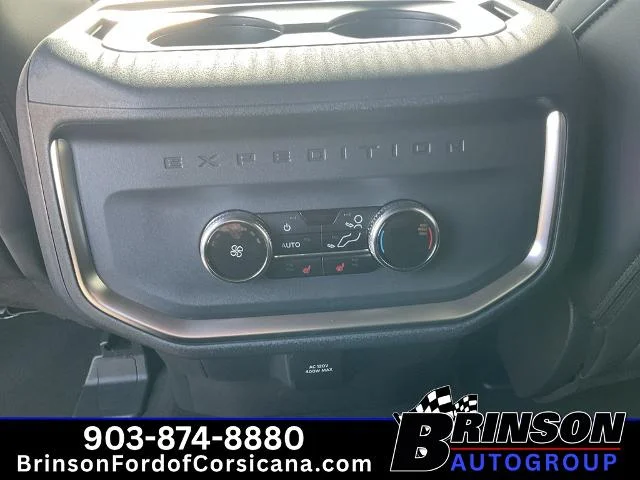 New 2027 Glacier Gray Metallic Tri-Coat Ford MAX Platinum image 29