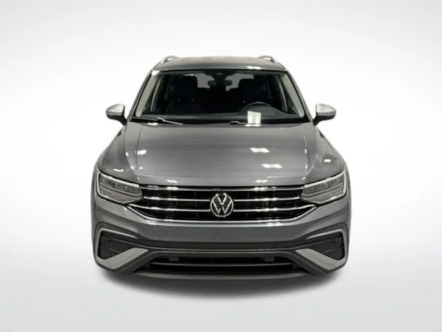 Used 2024  Volkswagen 2.0T Wolfsburg Edition image 3