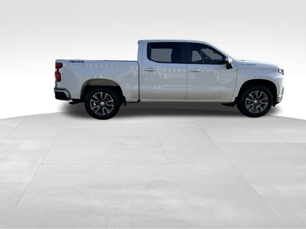 Used 2022 White Chevrolet LT image 8