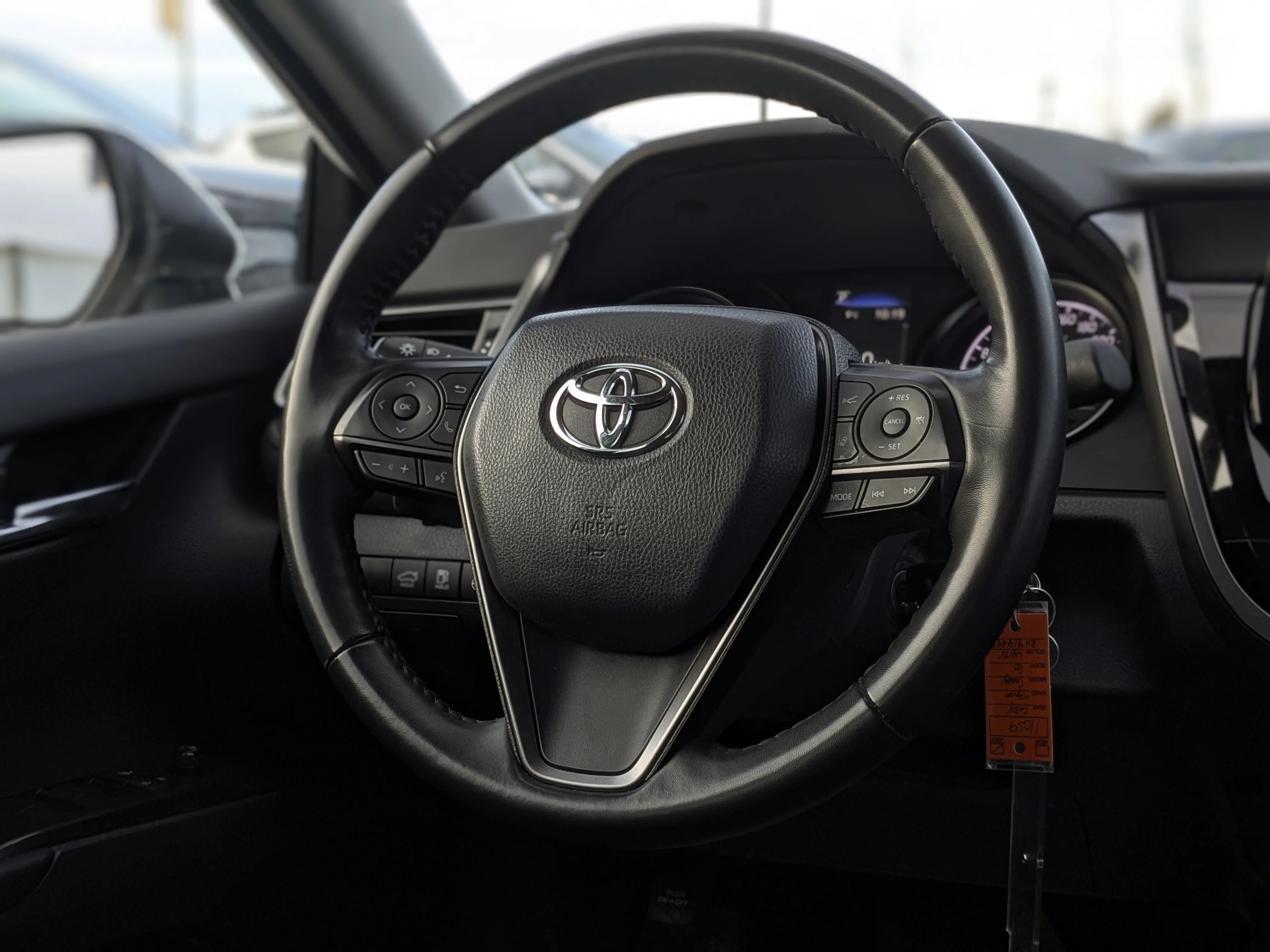 Used 2024 White Toyota SE - Toyota Safety Sense - Heated Seats & More image 18