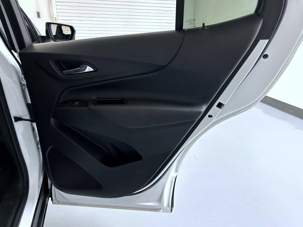 2024 Chevrolet Equinox LT - Photo 18