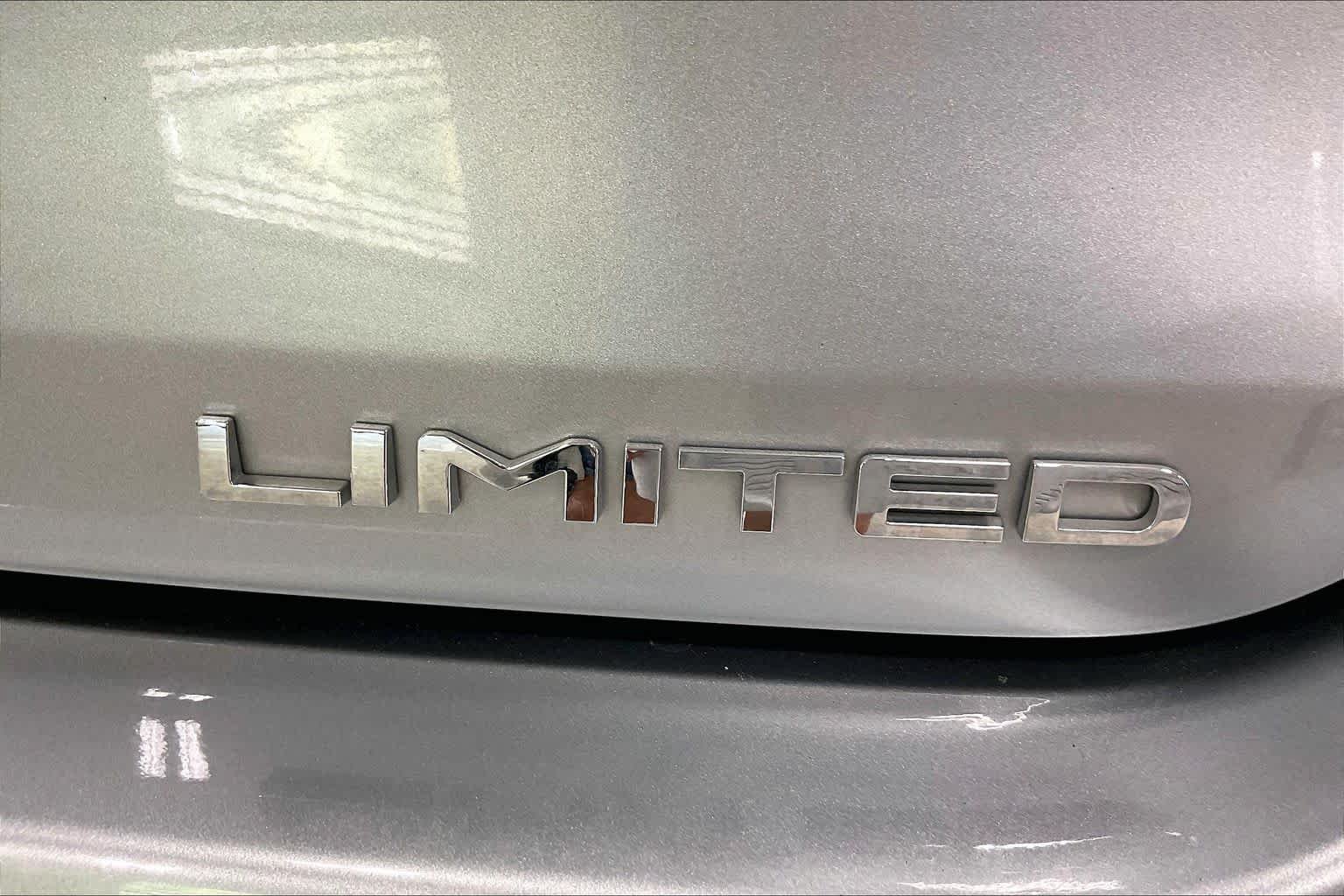 Used 2023 Celestial Silver Metallic Toyota Hybrid Limited image 10