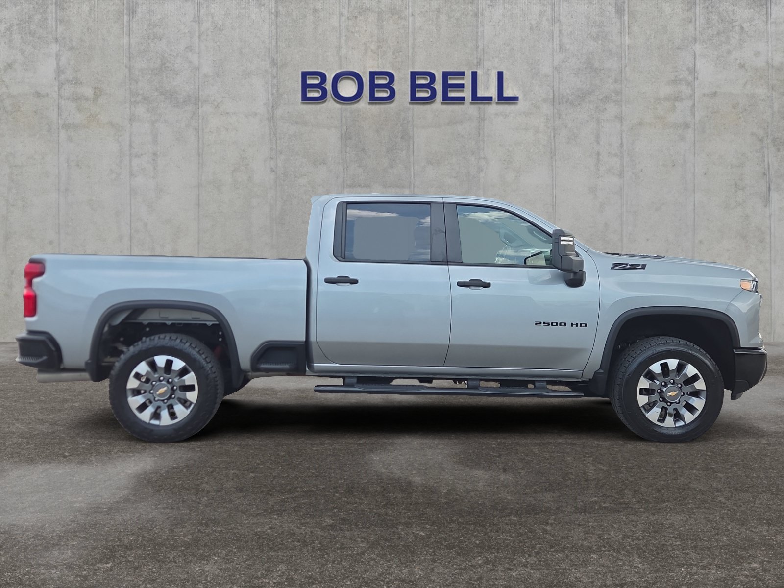2024 Chevrolet Silverado 2500HD Custom - Photo 6