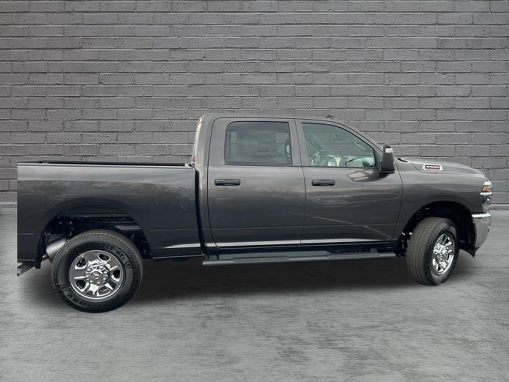 New 2026 Granite Crystal Metallic Clearcoat RAM Tradesman image 9