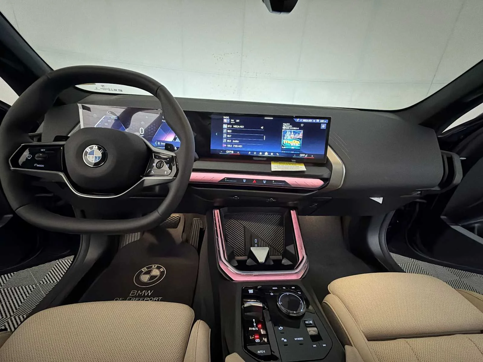 2026 BMW X3 30 - Photo 14