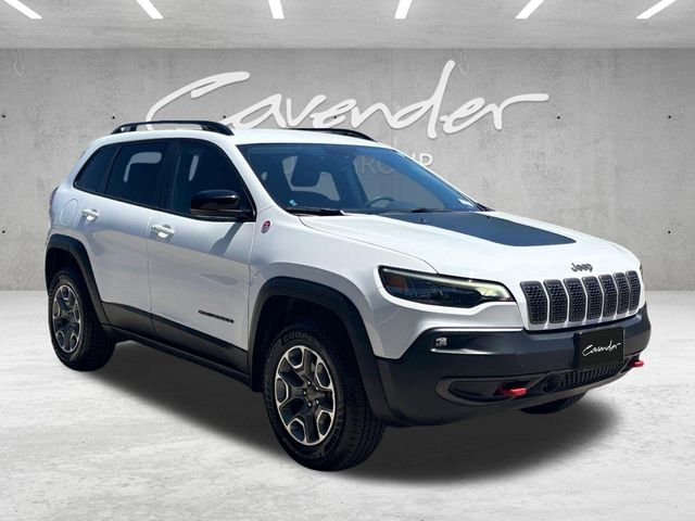 Used 2022 White Jeep Trailhawk image 2