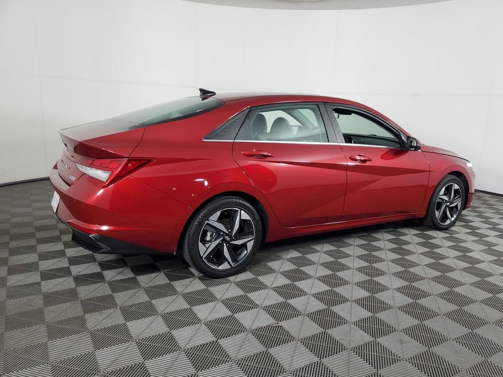 Certified Used 2023 Red Hyundai Limited image 4