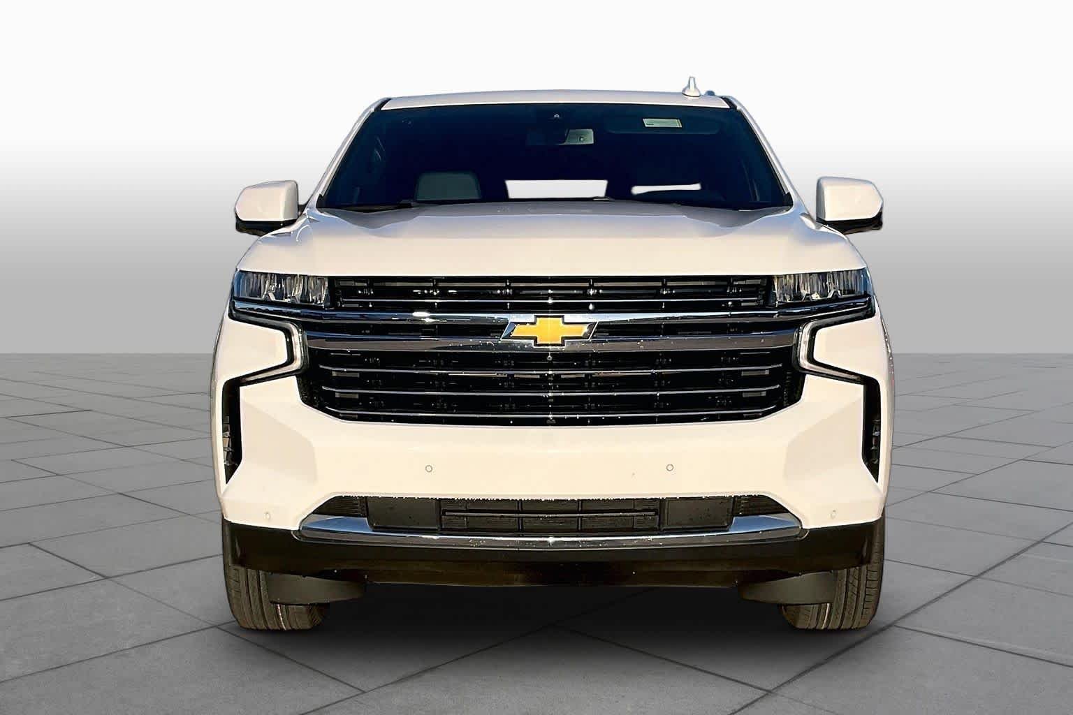 Used 2022 Summit White Chevrolet LT image 4