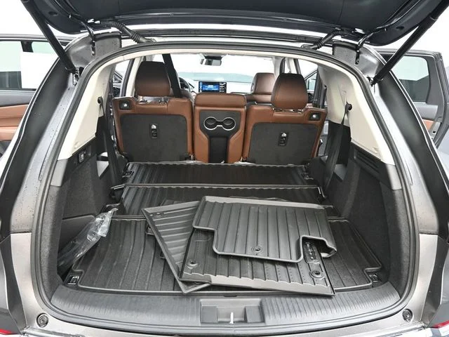 New 2026 Liquid Carbon Metallic Acura Technology Package image 17