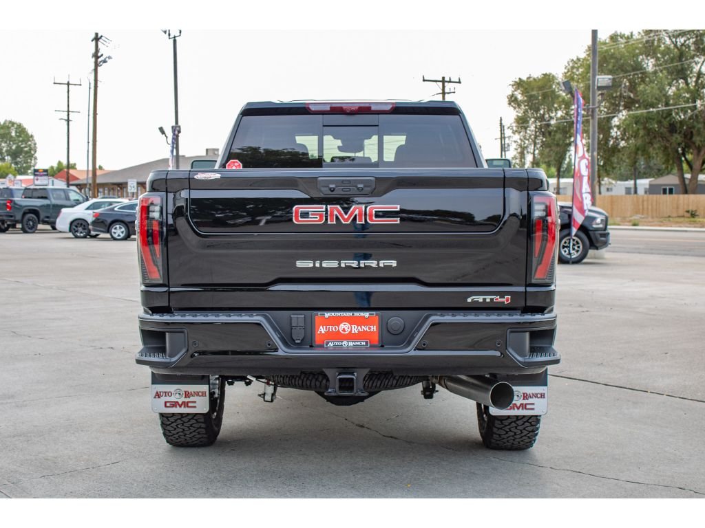 2026 GMC Sierra 2500HD AT4 - Photo 7