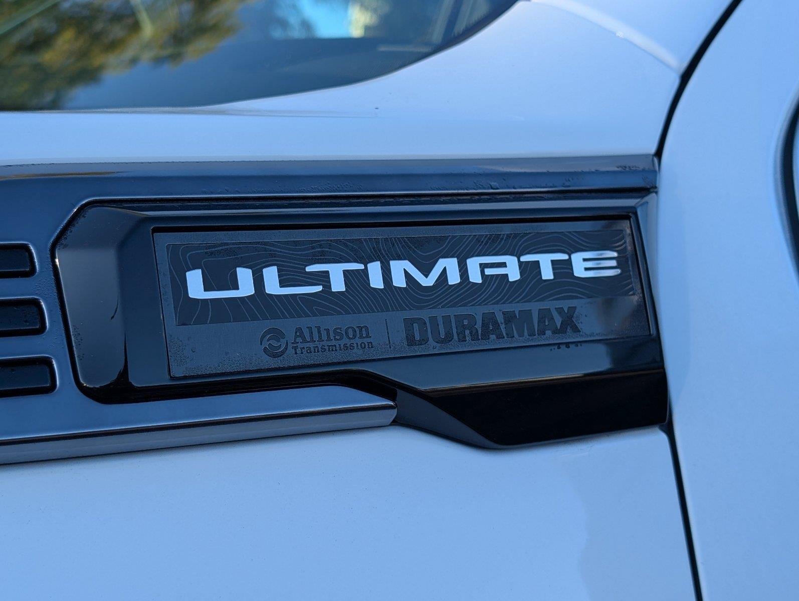 New 2026 Summit White GMC Denali Ultimate image 10