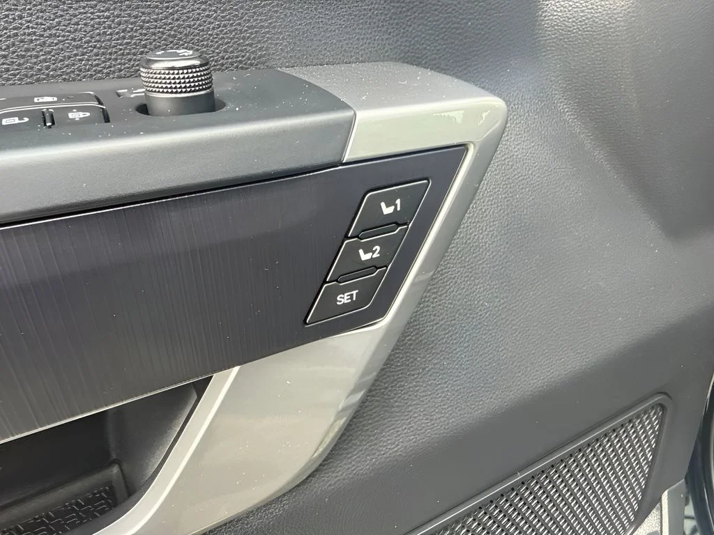 Used 2023 Black Toyota Platinum image 11