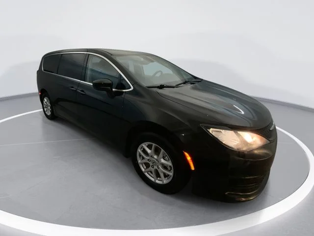 Used 2021 Black Chrysler LX image 1