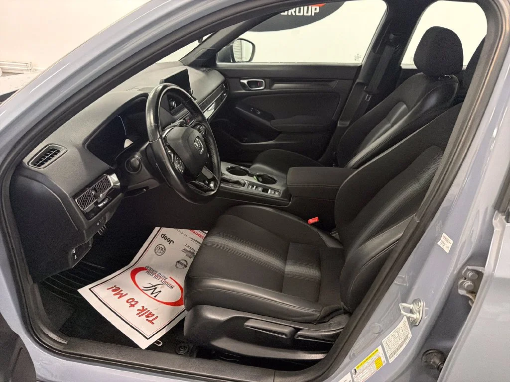 Used 2022 Blue Honda Sport image 9