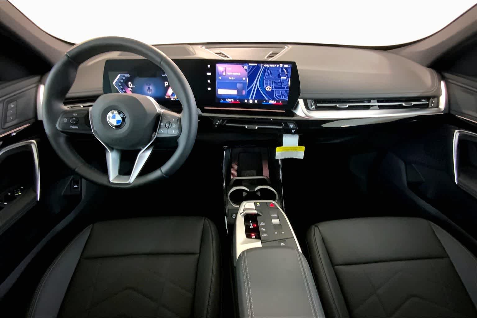 Used 2025 Phytonic Blue Metallic BMW xDrive28i image 5
