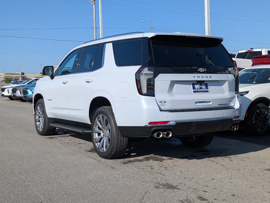 New 2026 Polar White Tricoat Chevrolet Premier image 8