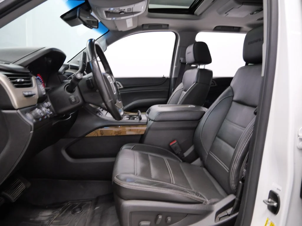 Used 2016 White GMC Denali image 9