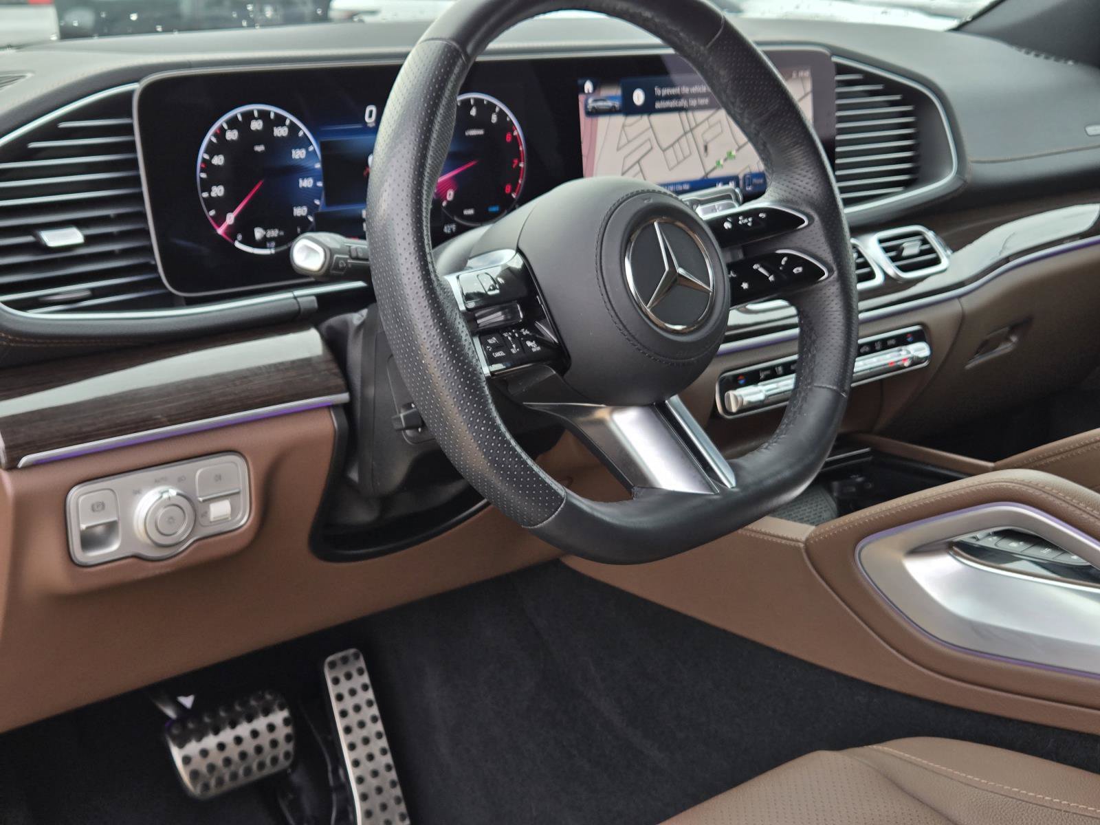 Used 2024 Black Mercedes-Benz GLS 450 image 25