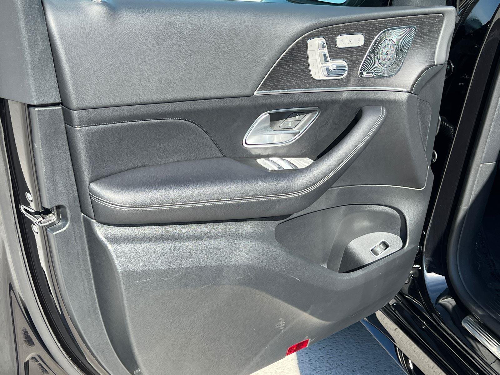 Used 2025  Mercedes-Benz GLE 350 image 10