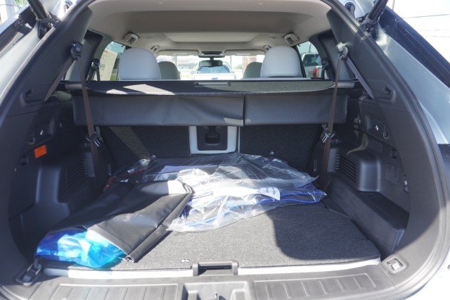 2025 Mitsubishi Outlander Plug-in Hybrid SEL - Photo 10