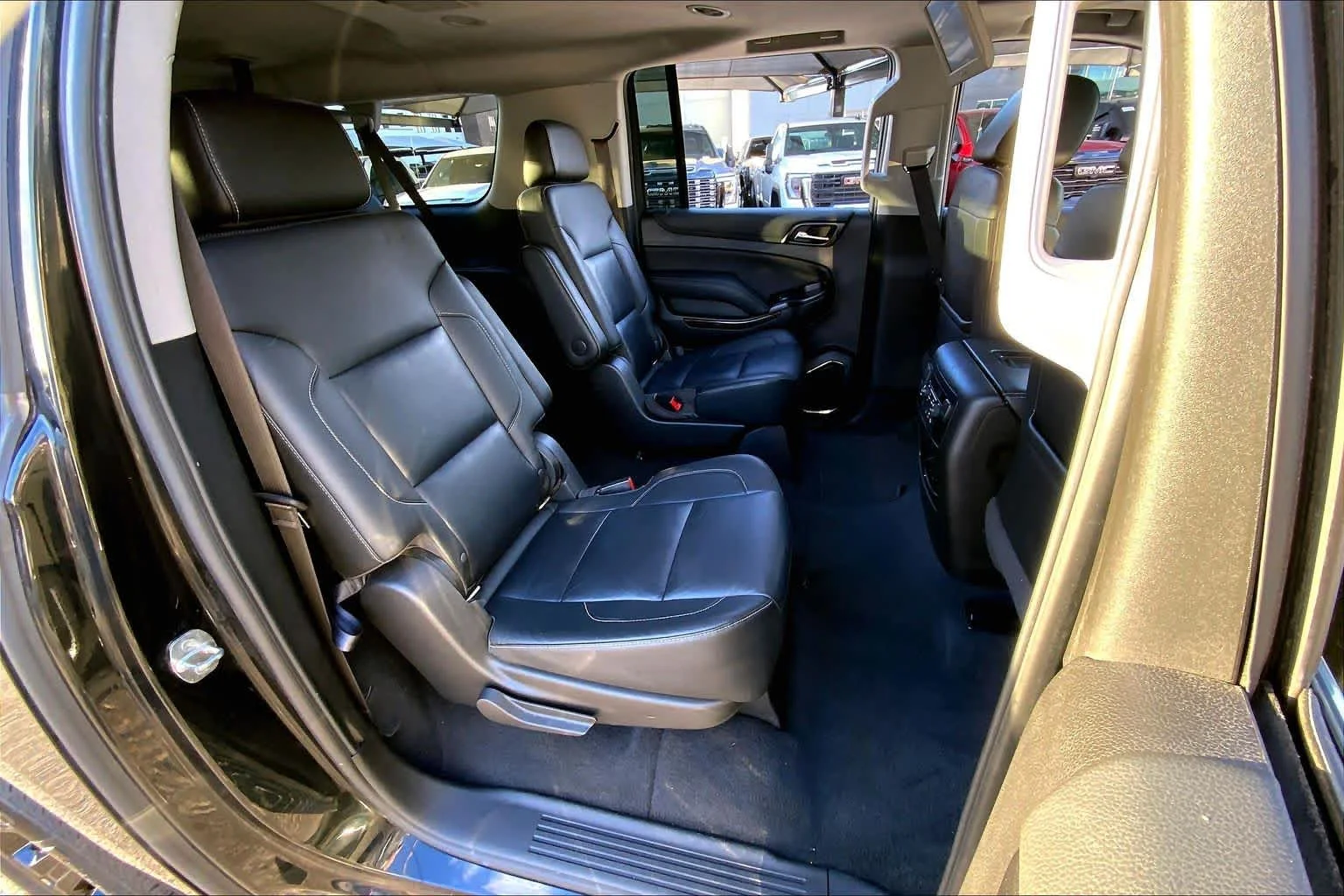 Used 2020 BLACK Chevrolet LT image 19