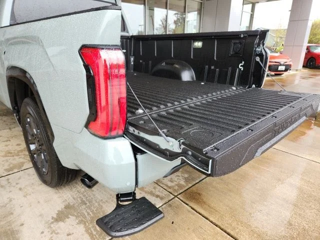 2026 Toyota Tundra Platinum - Photo 11