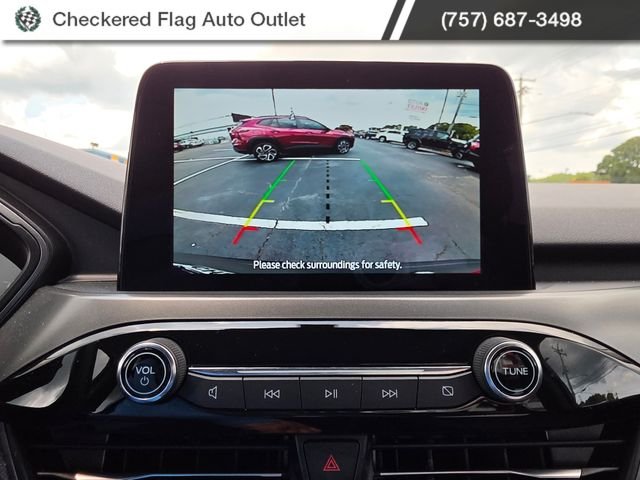 Used 2024 Race Red Ford Active image 20
