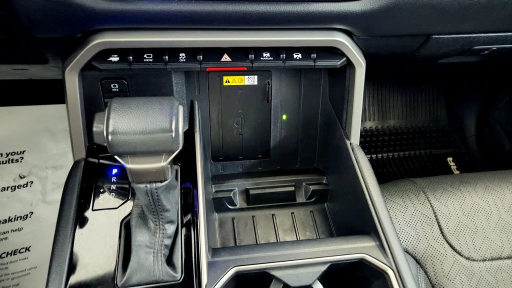 2022 Toyota Tundra Limited - Photo 27