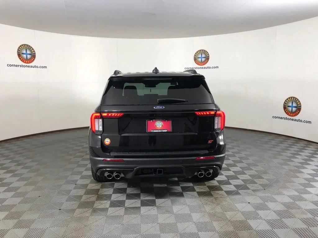 New 2026 Agate Black Metallic Ford ST image 17