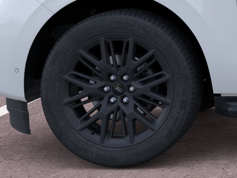 New 2026 Oxford White Ford Platinum image 20