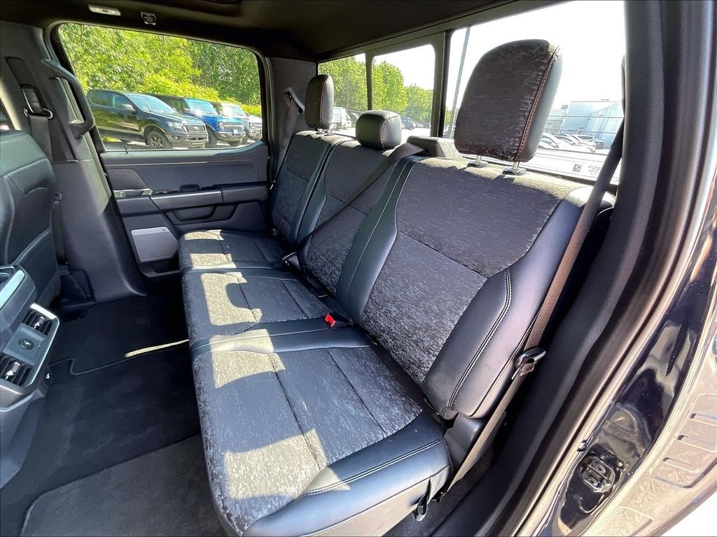 Used 2025 Antimatter Blue Metallic Ford Tremor image 14