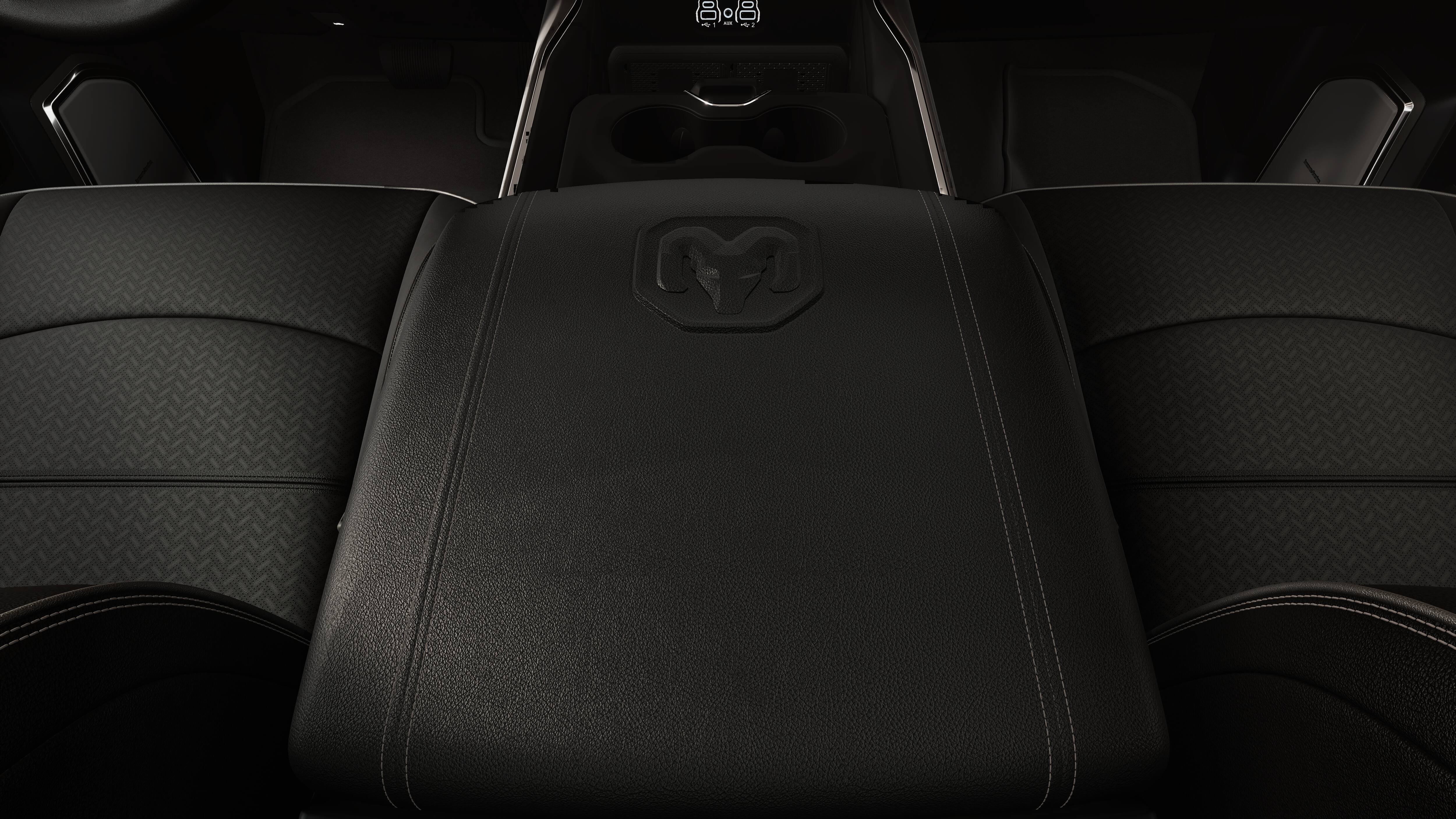 New 2026 Silver-Zynith Exterior Paint RAM LARAMIE image 4
