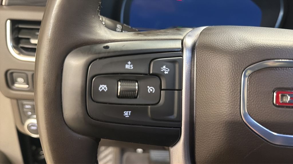 Used 2024 Black GMC SLT image 19