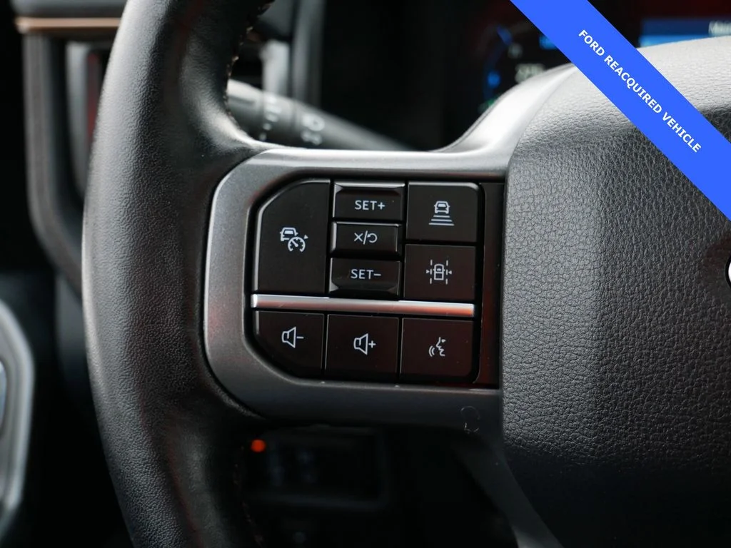 Used 2022 Blue Ford Lariat image 18