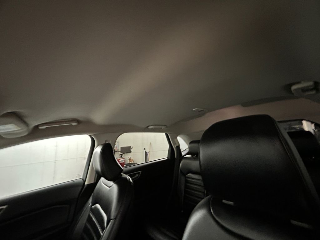 Used 2023 Gray Ford SEL image 25
