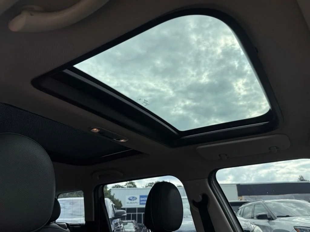 Used 2019 White Silver Metallic MINI  image 30