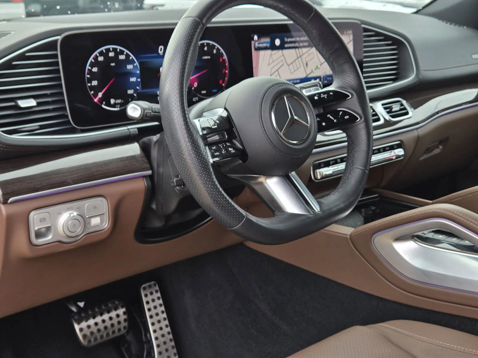 Used 2024 Black Mercedes-Benz GLS 450 image 25