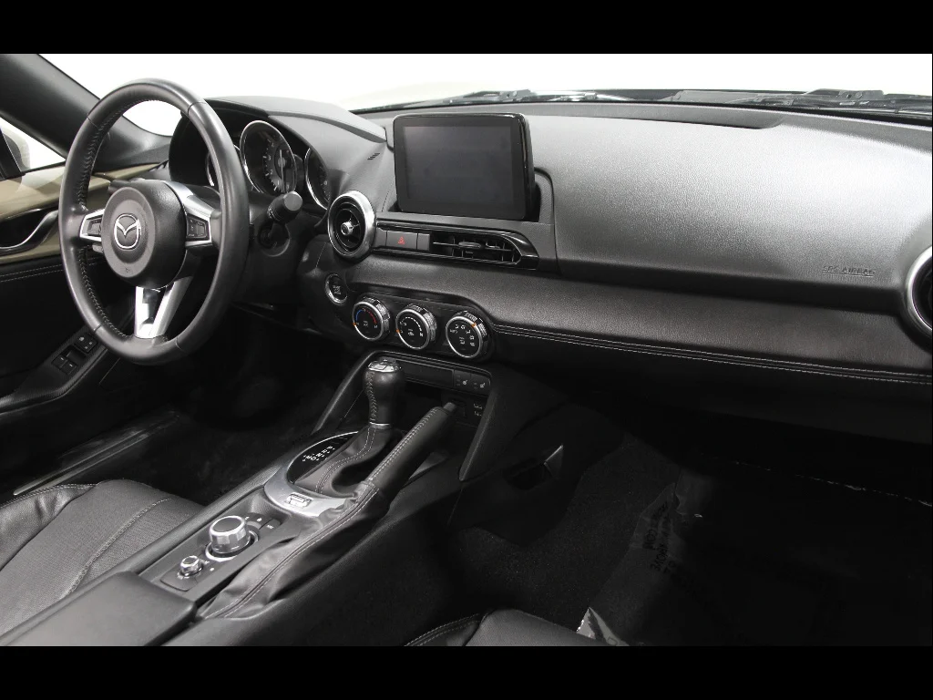 2023 Mazda MX-5 Miata RF Grand Touring - Photo 17