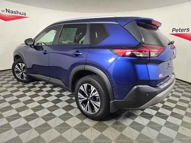 Used 2023 Blue Nissan SV image 28