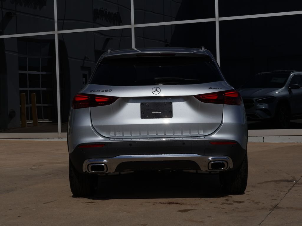 New 2026 Cirrus Silver Metallic Mercedes-Benz GLA 250 image 6