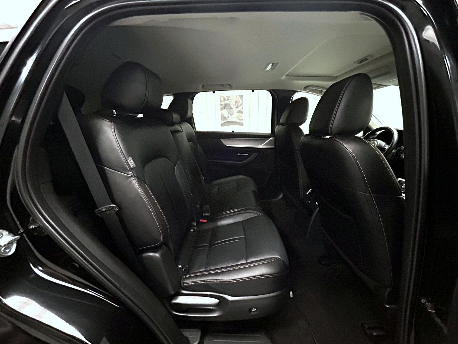 Used 2025 Black Mazda 3.3 Turbo Preferred image 18