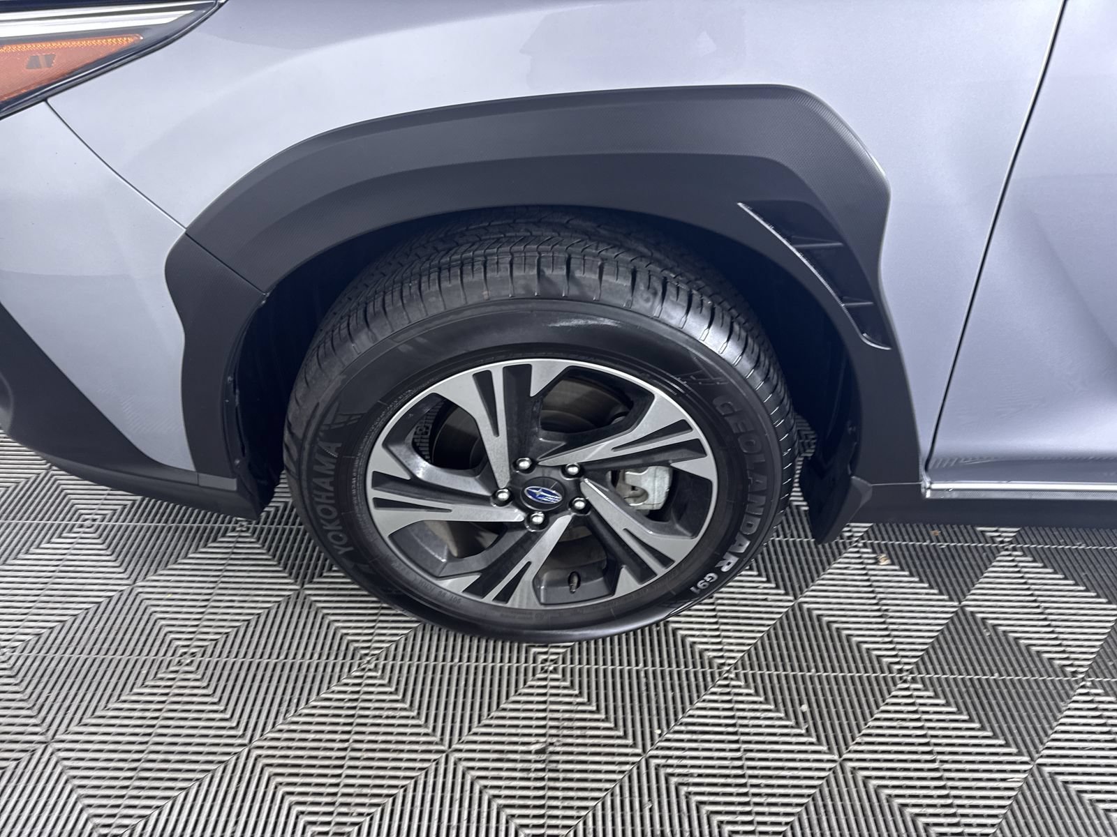 Certified Used 2025 Ice Silver Metallic Subaru Premium image 30