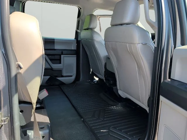 Used 2017 Gray Ford XL image 39