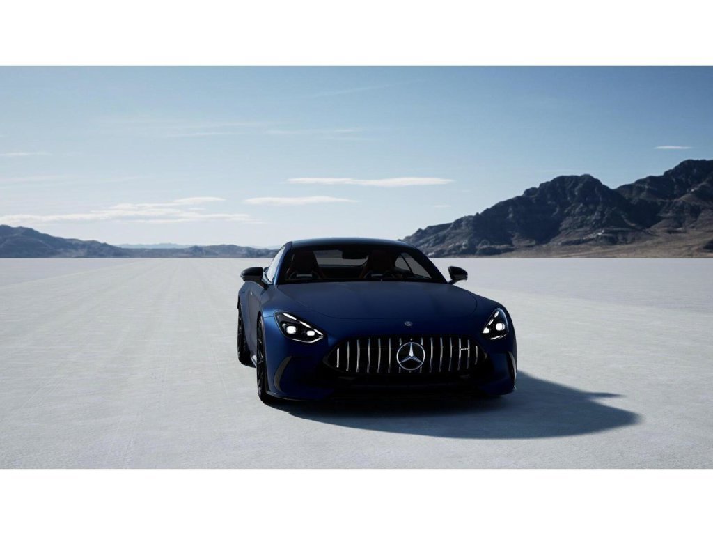 New 2026 MANUFAKTUR Starling Blue Magno Mercedes-Benz AMG® GT 63 S E Performance Coupe image 50