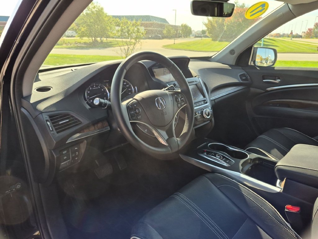 Used 2017  Acura 3.5L image 10