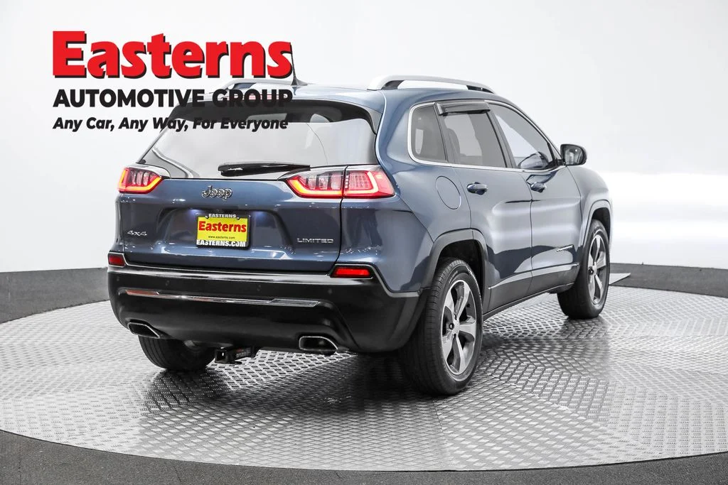 Used 2020 Blue Jeep Limited image 5