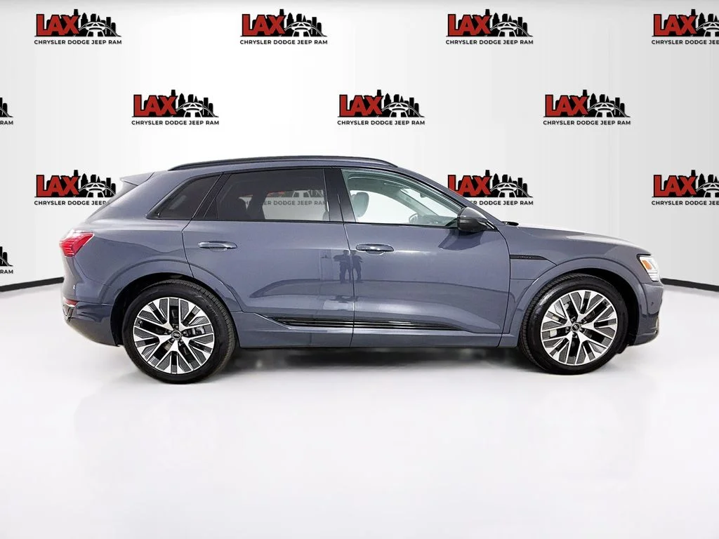 Used 2024 Gray Audi Premium Plus image 8