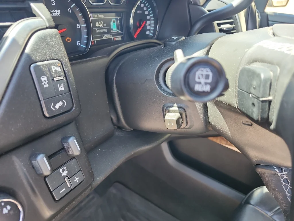 Used 2015 Summit White Chevrolet LTZ image 23