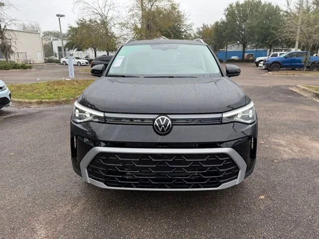 New 2026 Deep Black Pearl Volkswagen SEL image 2